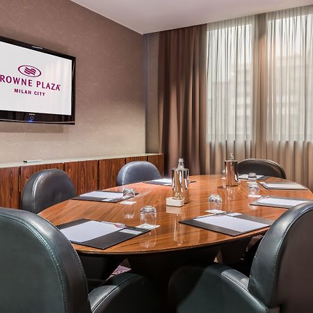 Crowne Plaza Milan City By Ihg Bagian luar foto