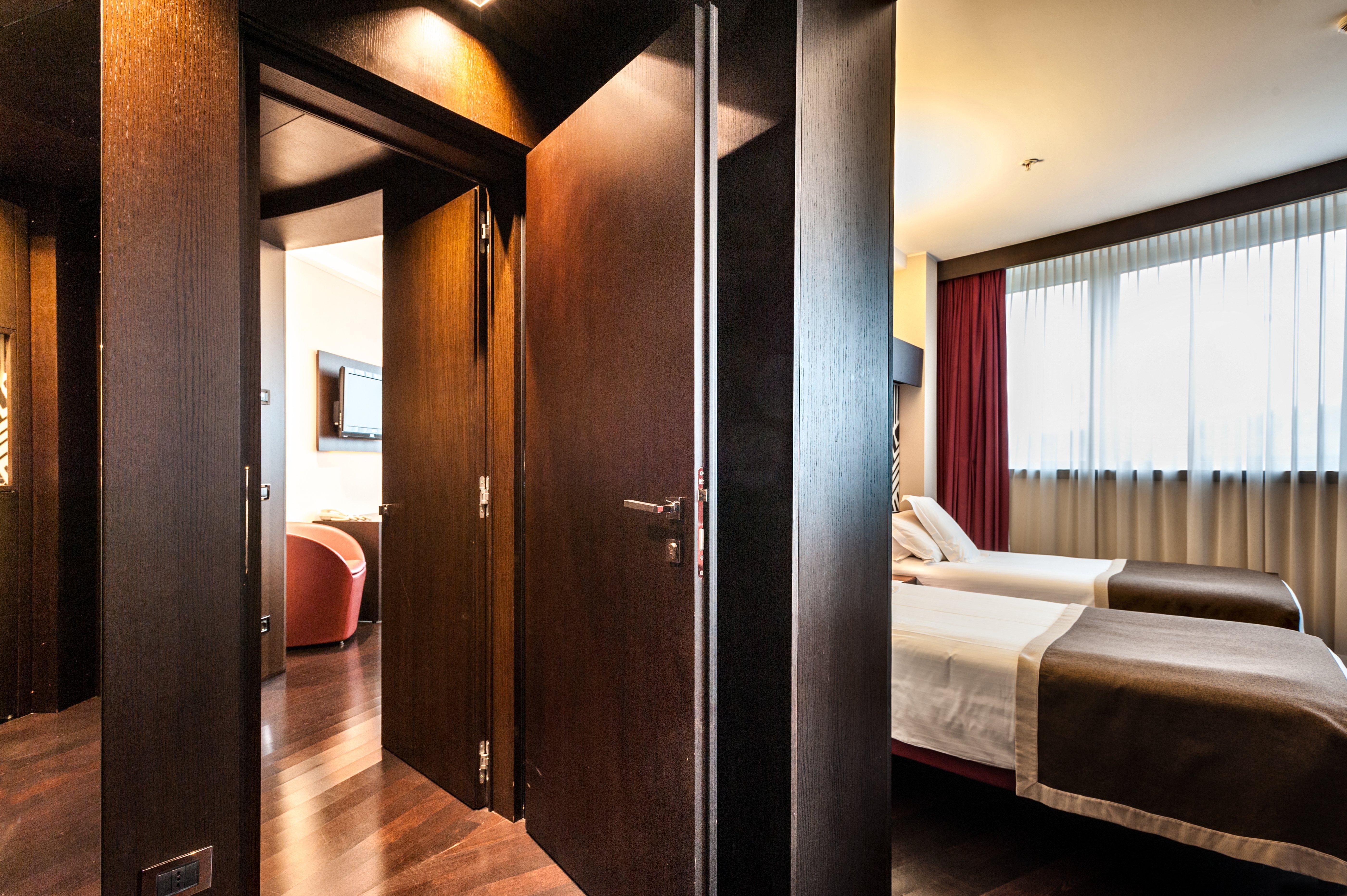 Crowne Plaza Milan City By Ihg Bagian luar foto
