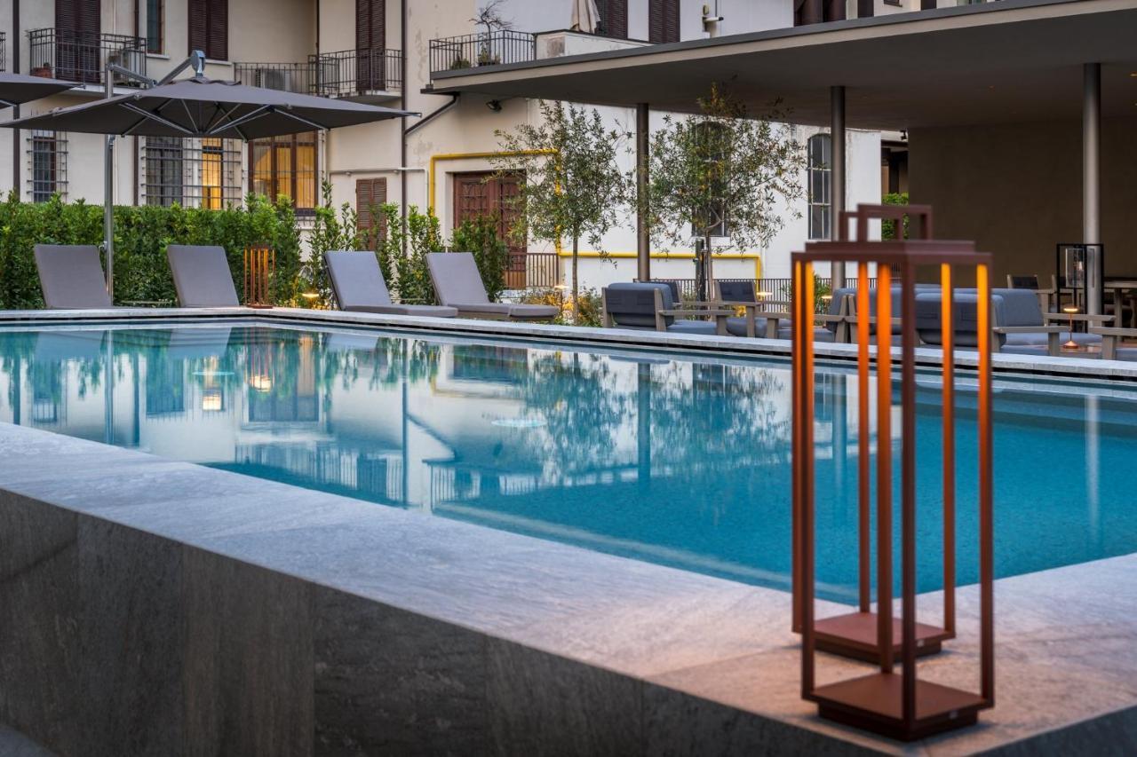 Crowne Plaza Milan City By Ihg Bagian luar foto