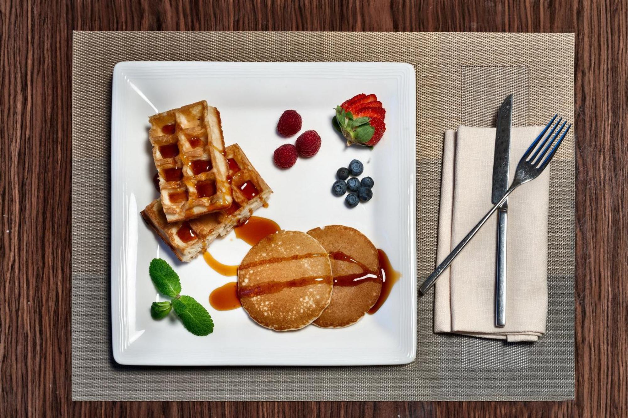 Crowne Plaza Milan City By Ihg Bagian luar foto